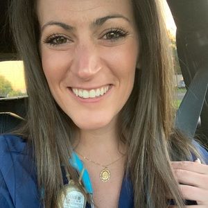 Meet your Posher, Catherine